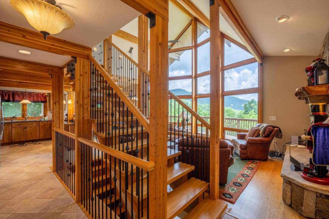 --Mountain Chalet Getaway With Breathtaking View Next To Tail Of Dragon-- Robbinsville Buitenkant foto